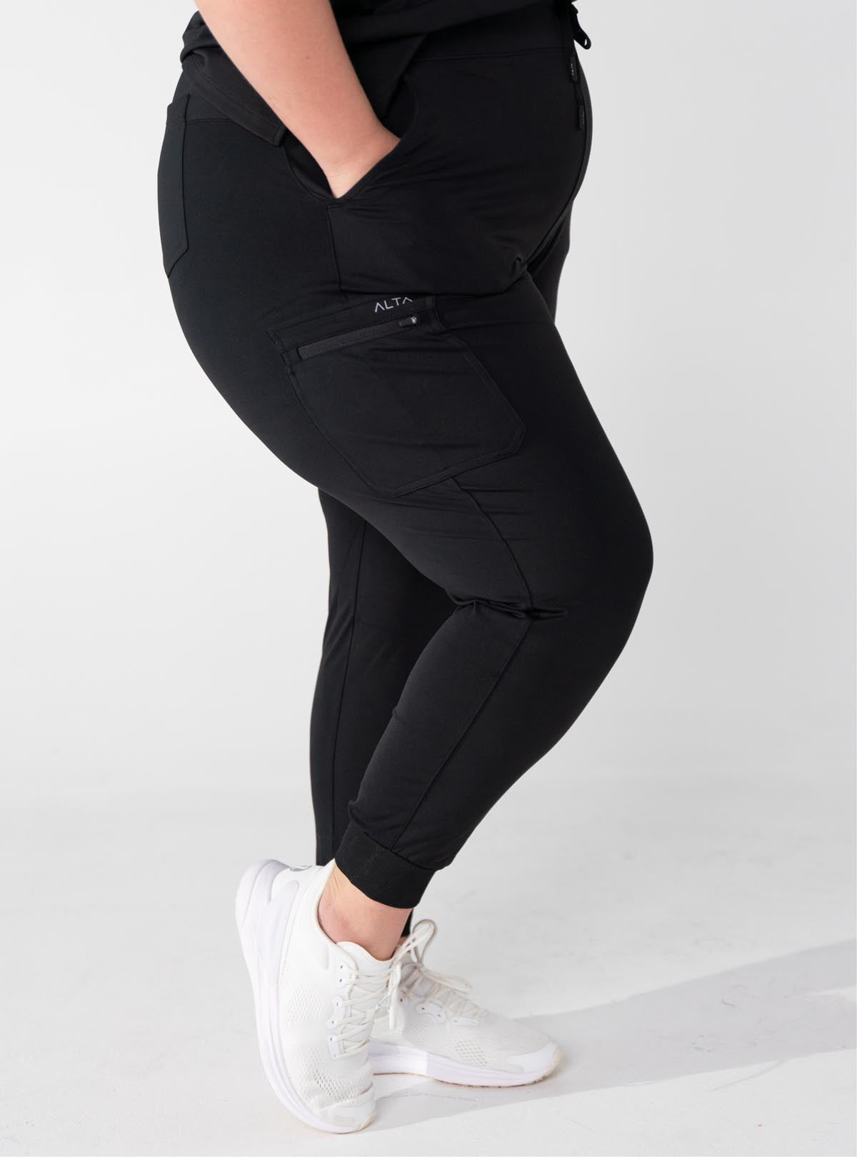 Jana™ Jogger Scrub Pant