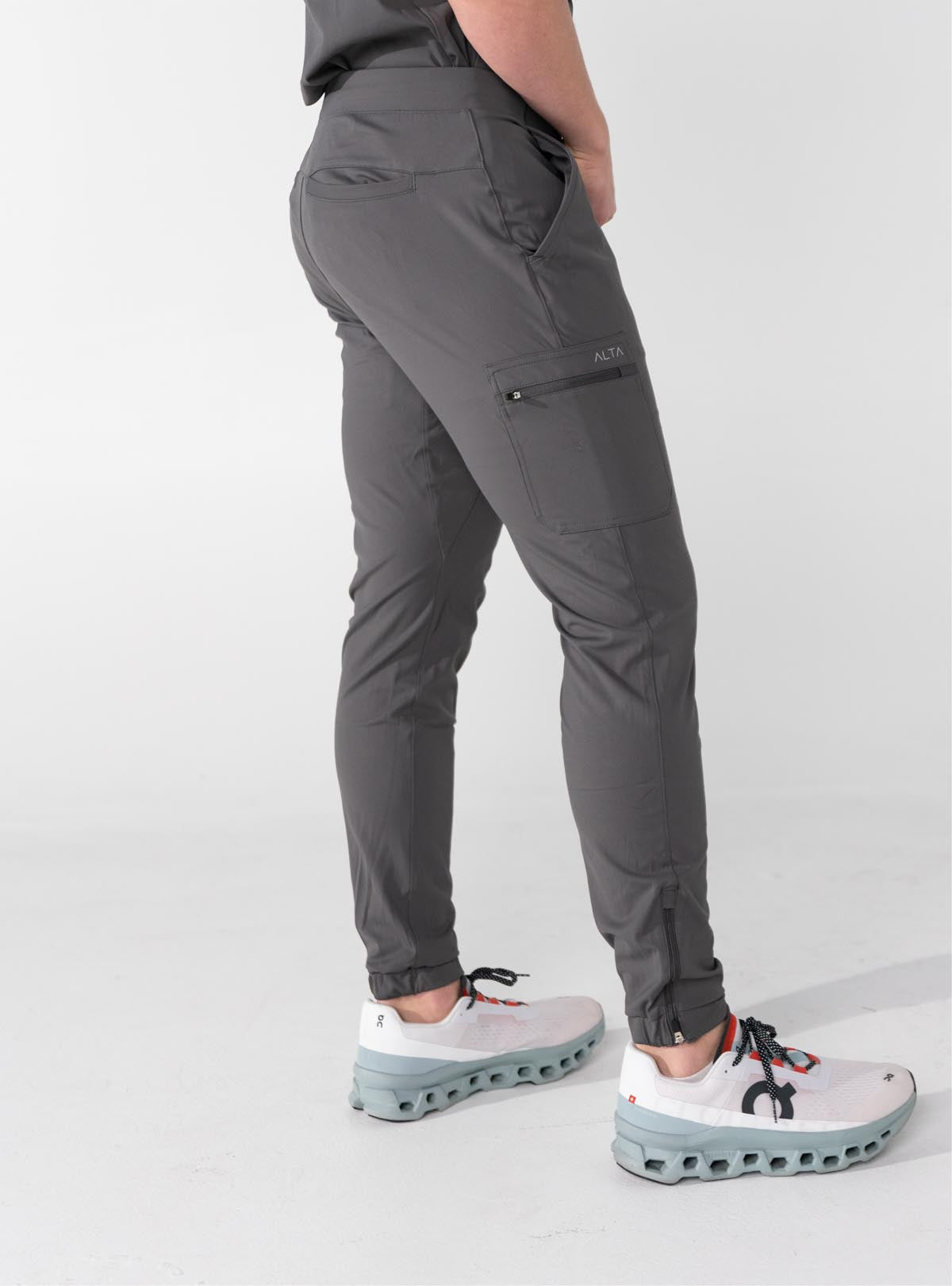 Gerold™ Jogger Scrub Pant