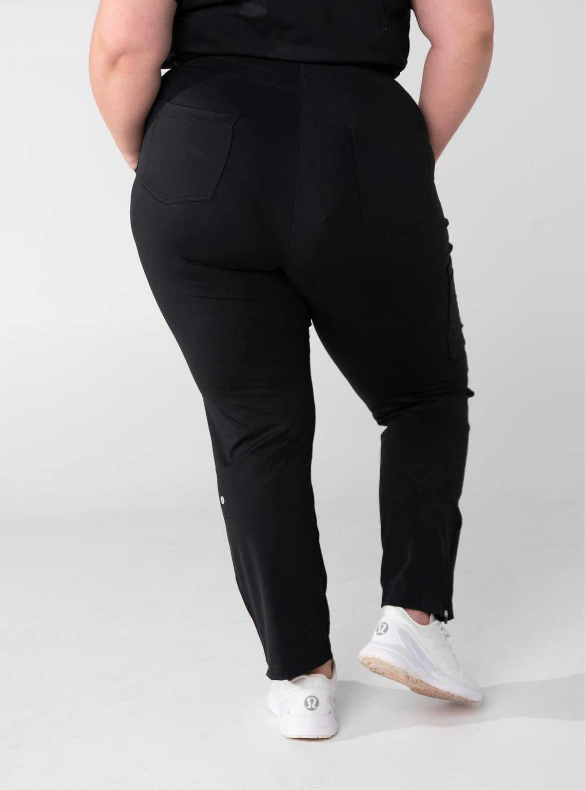 Macee™ Straight Leg Scrub Pant