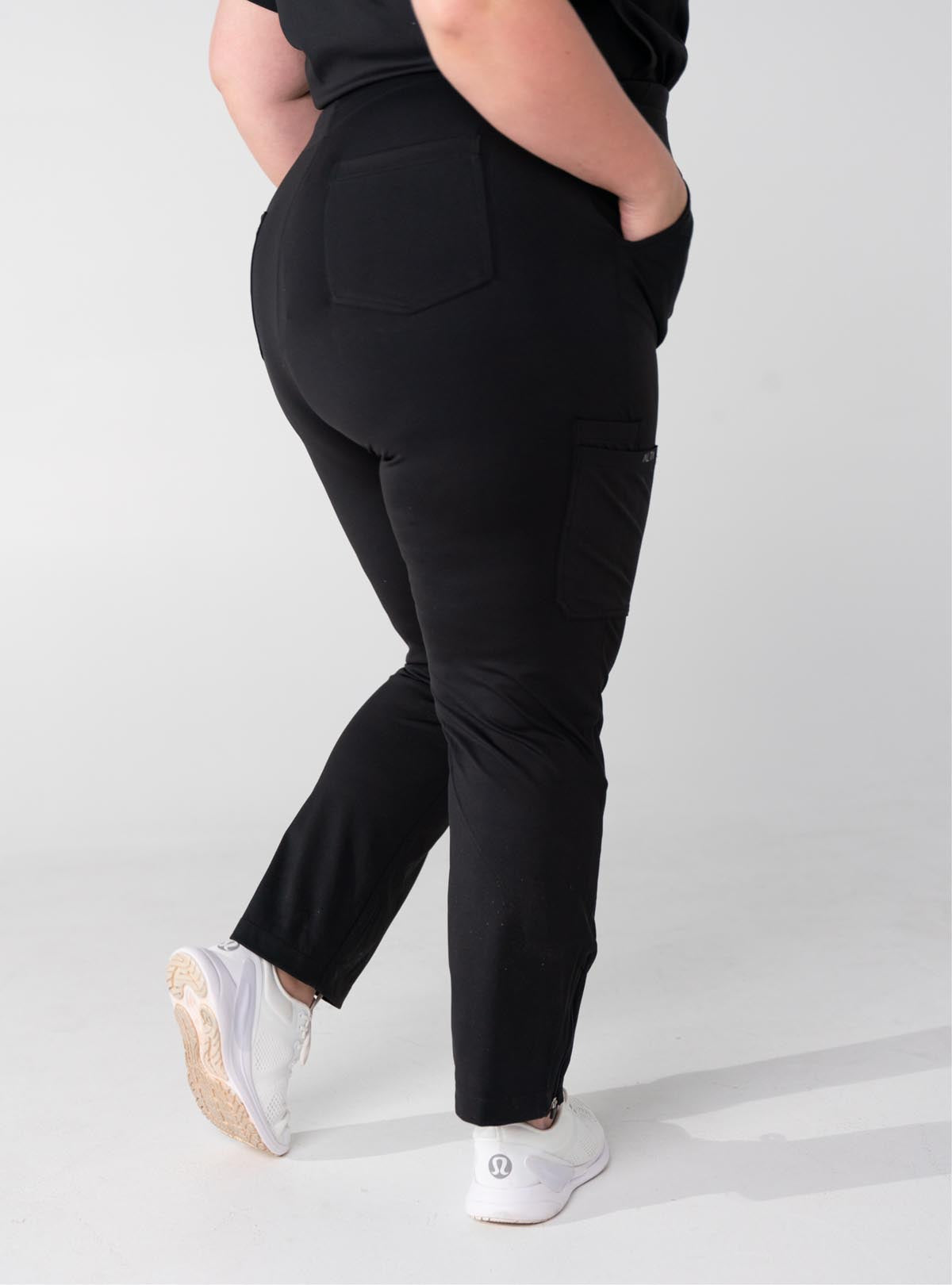 Macee™ Straight Leg Scrub Pant
