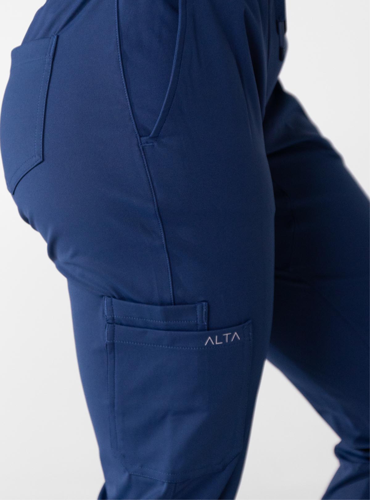 Macee™ Straight Leg Scrub Pant