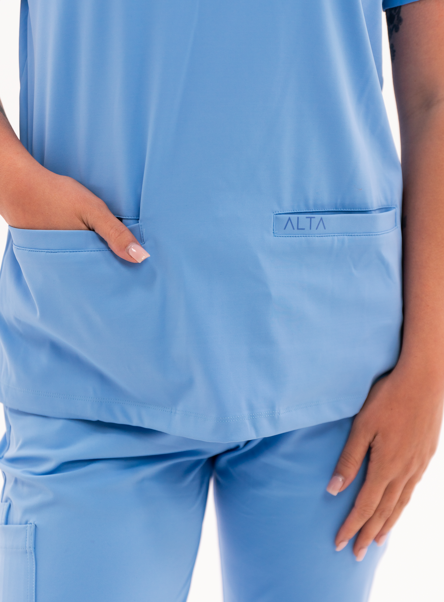 Taunya™ Two-Pocket Scrub Top - Ceil Blue