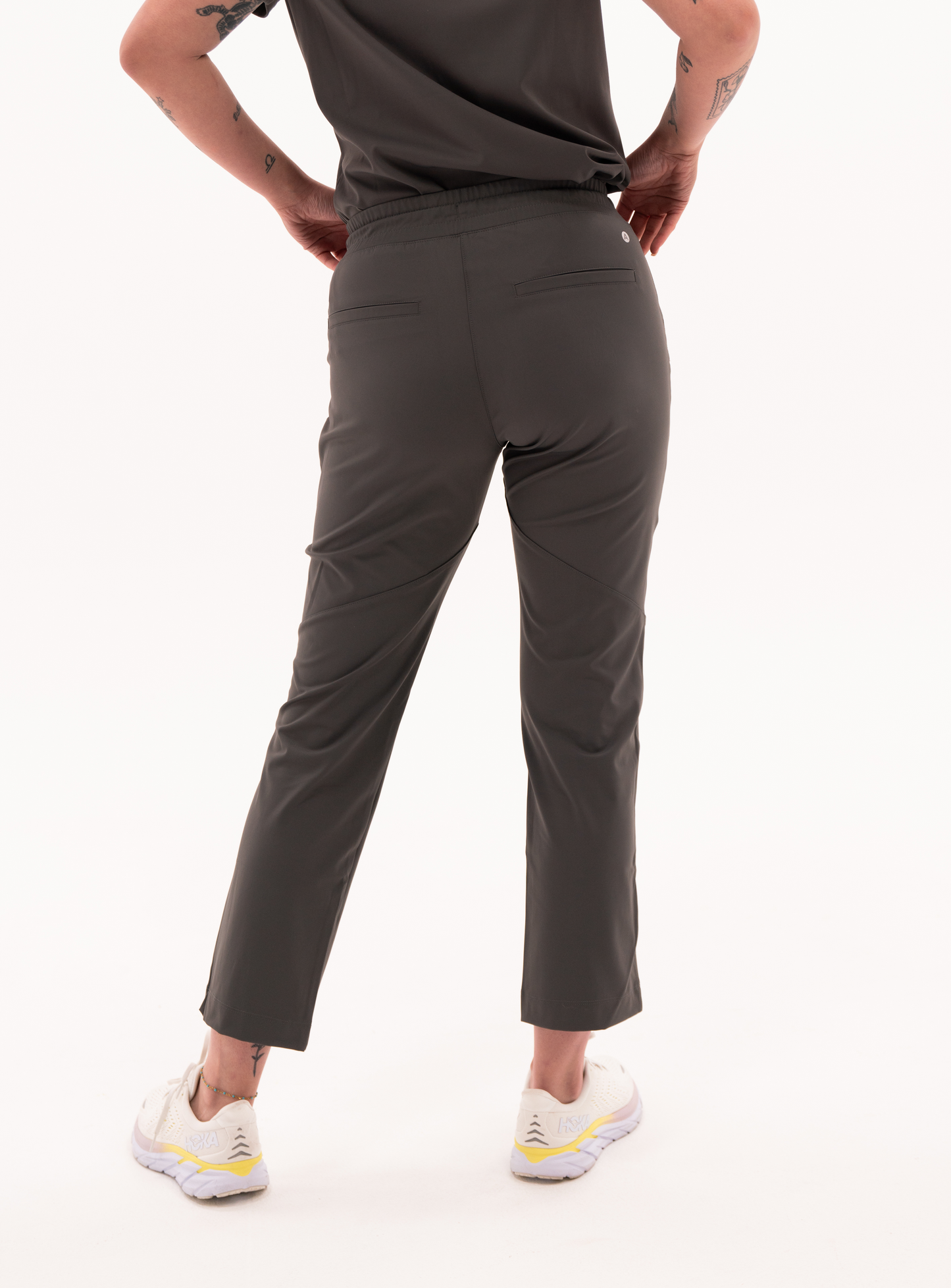 Maggie™ Tapered Crop Scrub Pant - Grey