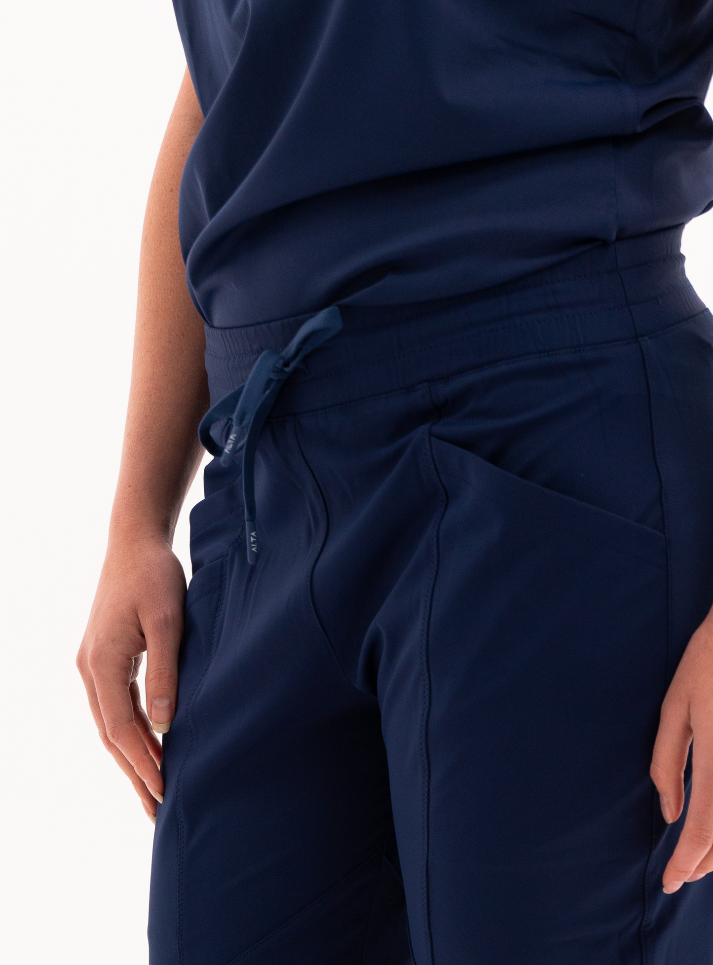 Maggie™ Tapered Crop Scrub Pant - Navy