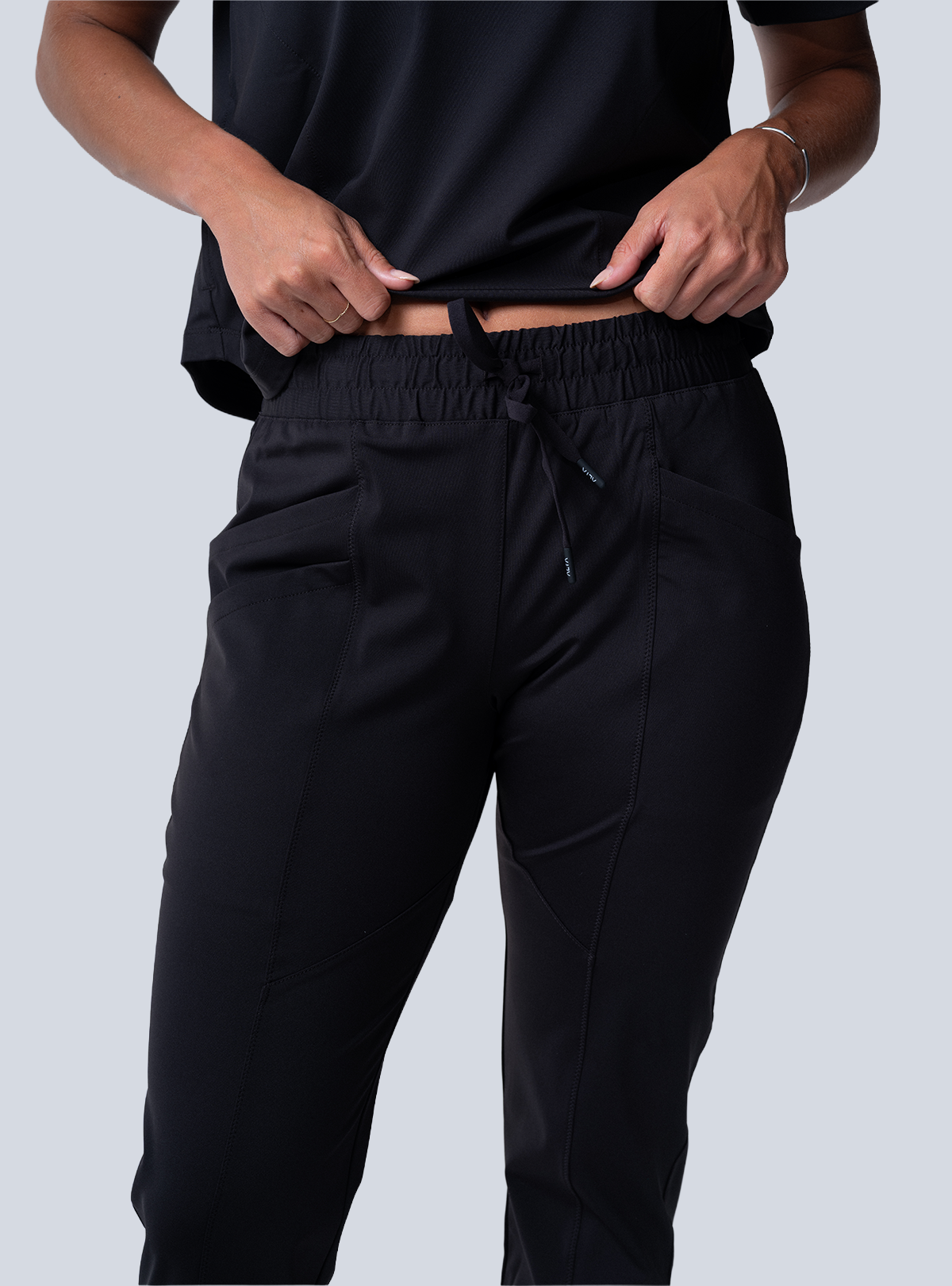 Jana Jogger Scrub Pant - Black - Detail 1