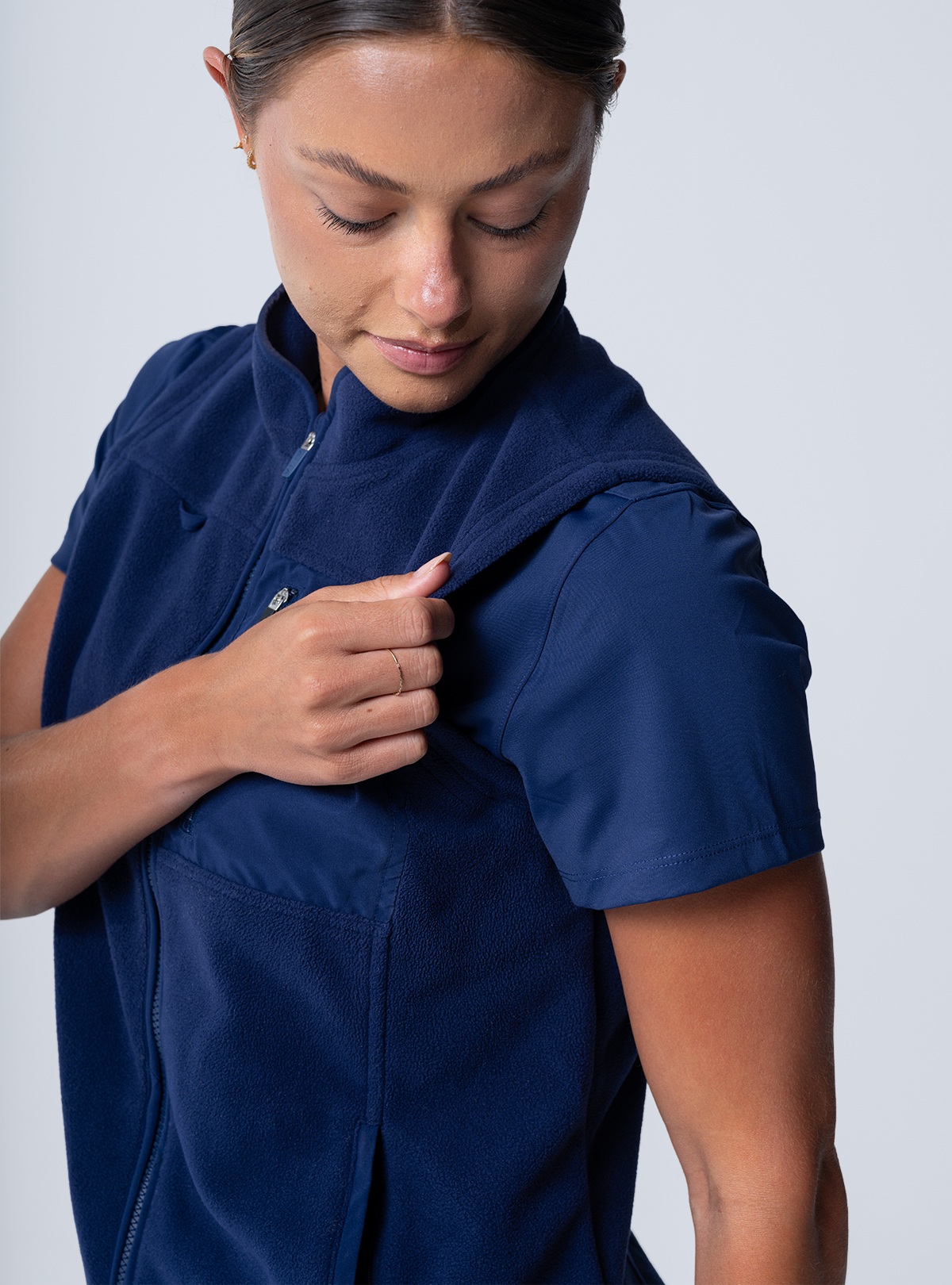 Amy Performance Scrub Vest - Navy - Detail 3